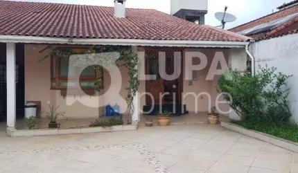 Casa Térrea com 3 dormitórios sendo 2 suíte para locação no Jardim Samabaia
