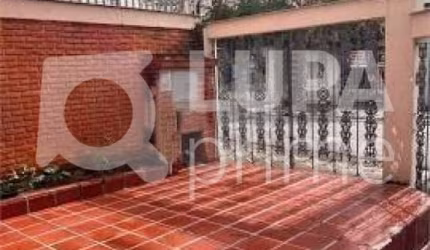 Sobrado com 3 dormitórios sendo 1 suíte à venda no  Jardim São Paulo