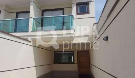 Sobrado com 3 dormitórios á venda na Vila Medeiros