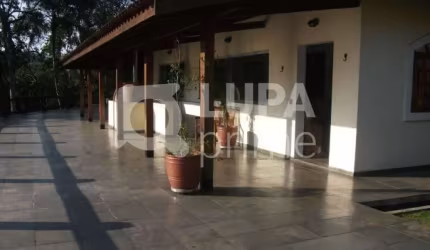 Casa em Mairiporã à venda!