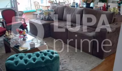 Apartamento com 3  dormitórios à venda na Água Fria!