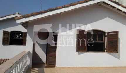 Sobrado com 6 dormitórios sendo 2 suítes á venda no Tremembé