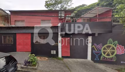 Prédio comercial no Jardim São Paulo!