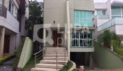 Sobrado em condomínio fechado à venda no Tucuruvi!