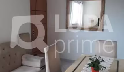 Apartamento com 2 dormitórios á venda na Vila Amália