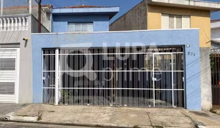 Sobrado com 2 dormitórios á venda na Vila Carrão!