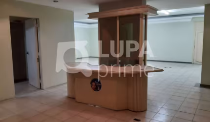 Sala Comercial com 560 metros á venda no Centro