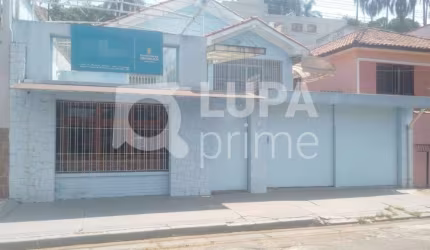 Casa comercial com 377m² à venda, na Vila Albertina