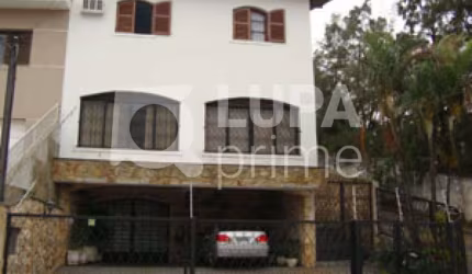 Casa 3 domitórios