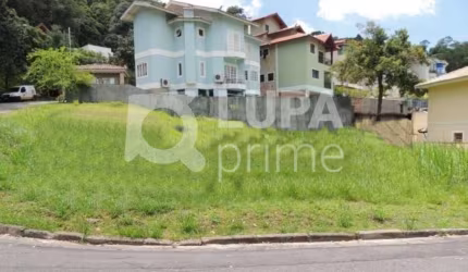 Terreno à venda no Horto!