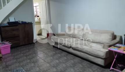 Sobrado com 2 dormitórios à venda em Santana