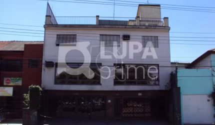 Prédio comercial à venda no Centro !