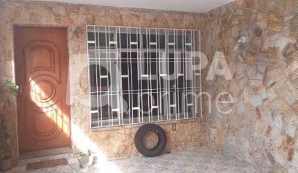 Sobrado com 3 dormitórios á venda na Vila Vitório Mazzei!