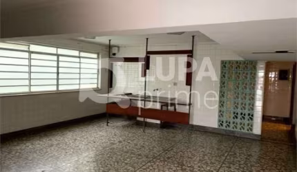 Casa com 6 dormitórios para locação em Santana