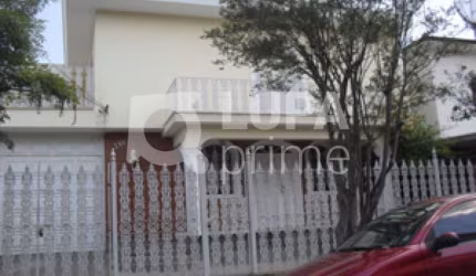 Sobrado à venda no Jardim São Paulo!