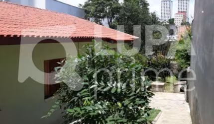 Casa Térrea para venda na Vila Ester para investidor