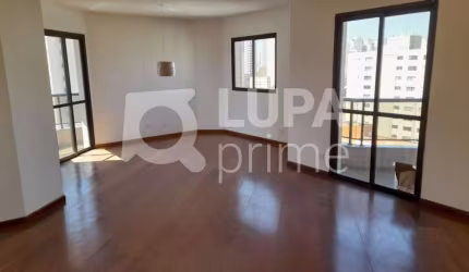 Apartamento com 4 dormitórios de 200m² à venda, em Santana