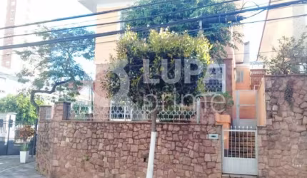 Casa à venda em Santana!