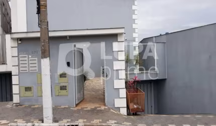 Sobrado com 3 dormitórios de 84m² à venda, na Vila Isolina Mazzei