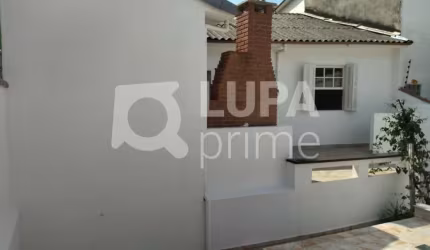 Bela Casa Térrea com 100m² á venda no Jd. França !!!
