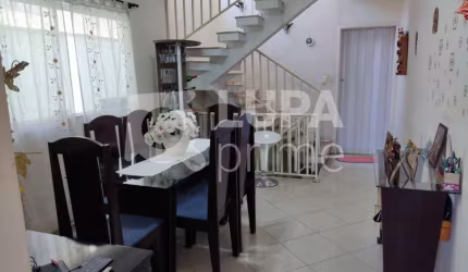 Sobrado com 3 dormitórios de 187,8m² à venda, na Vila Nova Mazzei