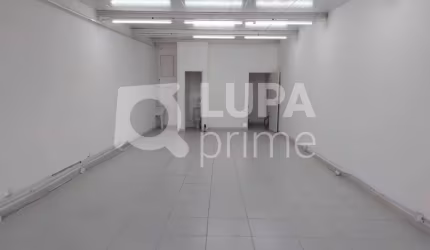 Prédio com 3 pavimentos de 190m² para Locação, na Santa Efigênia