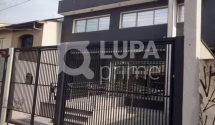 Salão comercial Água Fria - 2 (dois) banheiros, 10 (dez) vagas, 210,00m²