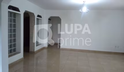 Sobrado para locação no Jardim Ipanema!