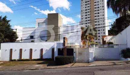 Condomínio Fechado à venda na Vila Albertina!