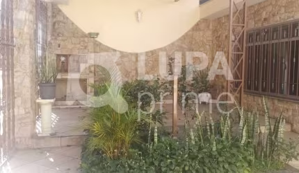 Casa Térrea com 3 dormitórios á venda no Imirim