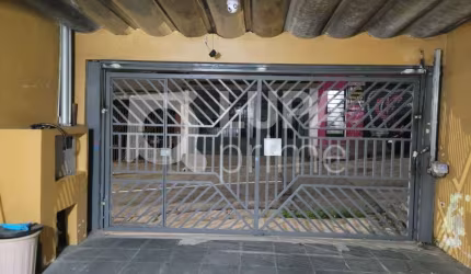 Sobrado com 2 dormitórios á venda na Parada Inglesa