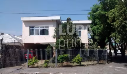 SOBRADO COM 3 QUARTOS E 6 VAGAS A VENDA NO PARQUE EDU CHAVES