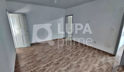 CASA TÉRREA COM 2 QUARTOS E GALPÃO PARA LOCAÇÃO, VILA MARIA BAIXA, SÃO PAULO