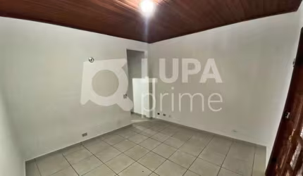CASA COM 3 QUARTOS E 3 VAGAS DE GARAGEM À VENDA NO PARQUE MANDAQUI