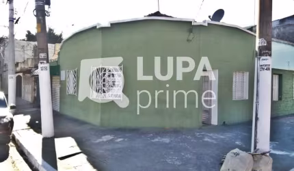 CASA COM 2 QUARTOS E 1 VAGA DE GARAGEM À VENDA NA VILA MARIA BAIXA