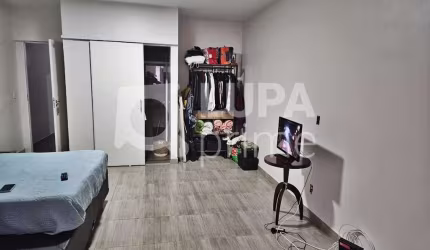 CASA GEMINADA COM 5 QUARTOS E 4 VAGAS DE GARAGEM À VENDA NA VILA MARIA