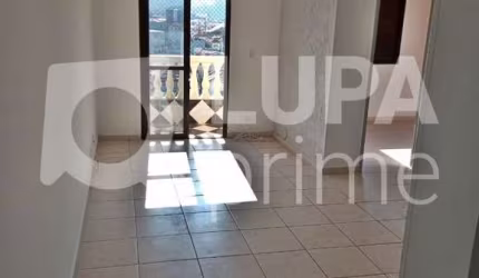 APARTAMENTO COM 2 QUARTOS E 2 VAGAS DE GARAGEM À VENDA NO TUCURUVI