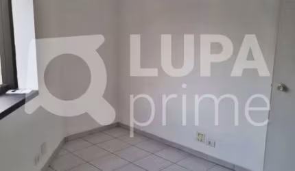 SALA COMERCIAL COM 28M² À VENDA NA LAPA