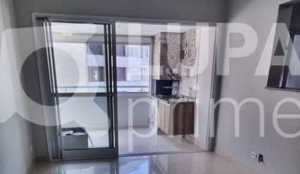 APARTAMENTO COM 2 QUARTOS E 2 VAGAS DE GARAGEM À VENDA EM SANTANA