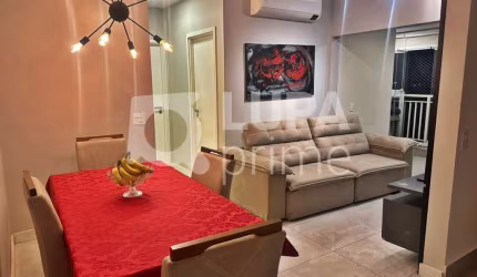 APARTAMENTO MOBILIADO / ELETRODOMÉSTICOS COM 2 QUARTOS E 1 VAGA DE GARAGEM À VENDA NA VILA GUILHERME