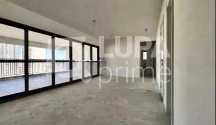 APARTAMENTO COM 3 QUARTOS E 2 VAGAS DE GARAGEM À VENDA NO TATUAPÉ