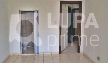 APARTAMENTO COM 1 QUARTO À VENDA NO CENTRO