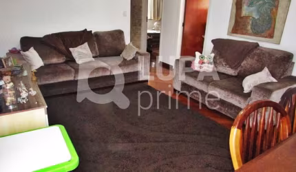 APARTAMENTO COM 3 QUARTOS E 2 VAGAS DE GARAGEM À VENDA NA PARADA INGLESA