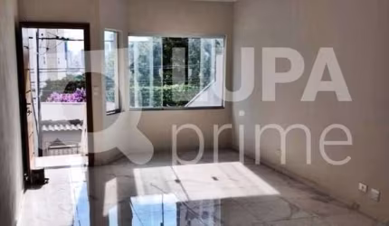 CASA COM 3 QUARTOS E 2 VAGAS DE GARAGEM À VENDA NA VILA GUILHERME