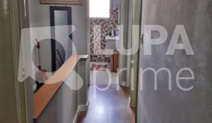 CASA COM 5 QUARTOS E 2 VAGAS DE GARAGEM À VENDA EM SANTANA