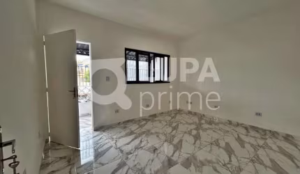 PRÉDIO COMERCIAL COM 200M² PARA LOCAÇÃO NA VILA GUILHERME