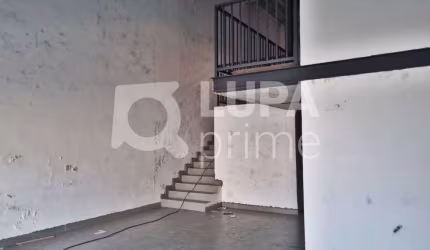 GALPÃO COMERCIAL COM 580M² PARA LOCAÇÃO NA CASA VERDE