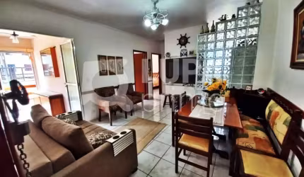 APARTAMENTO COM 2 QUARTOS E 1 VAGA DE GARAGEM À VENDA EM UBATUBA