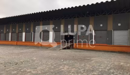 Galpão com 1600m² para locação - Parque Novo Mundo