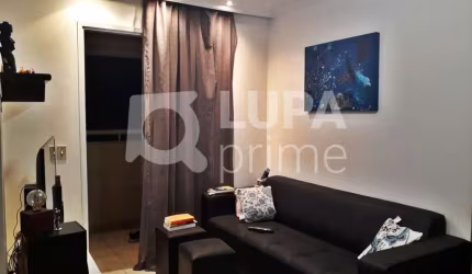 APARTAMENTO COM 2 QUARTOS E 2 VAGAS DE GARAGEM À VENDA NA PARADA INGLESA